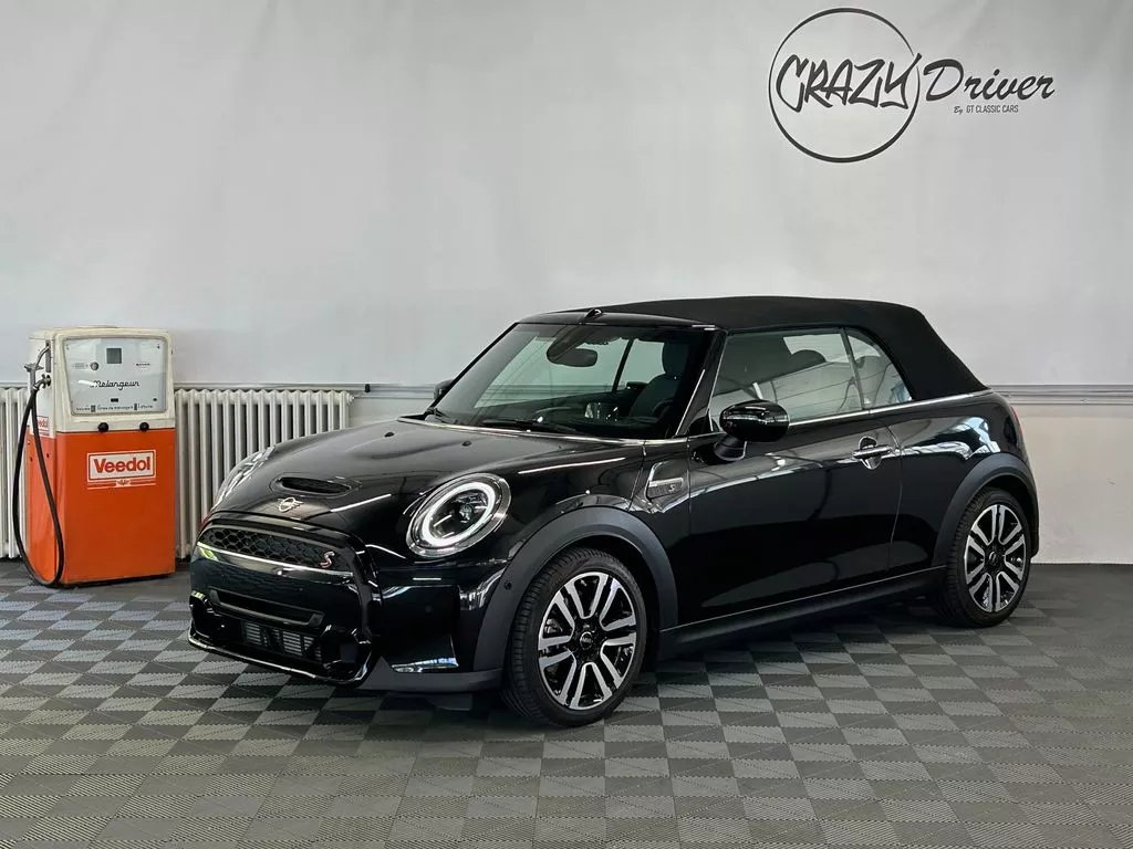 Vente occasion MINI MINI CABRIOLET 2.0 COOPER S 178 Prix : 35900€ CRAZY Driver La Couture-Boussey